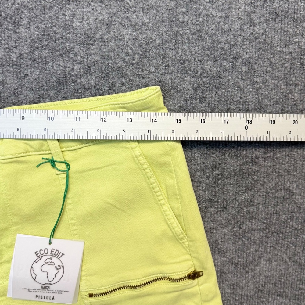 Pistola Mid Rise Soft Denim Shorts Limeade Green NWT Size 29 Zipper Pockets - Picture 6 of 8